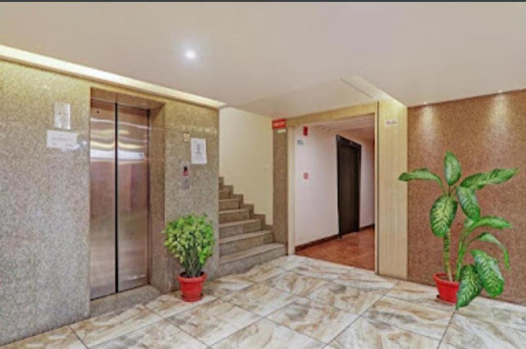 Shelter Hotel Lucknow Exterior foto