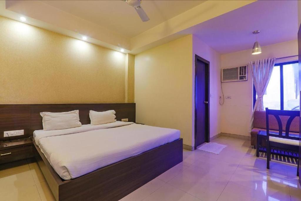 Shelter Hotel Lucknow Exterior foto